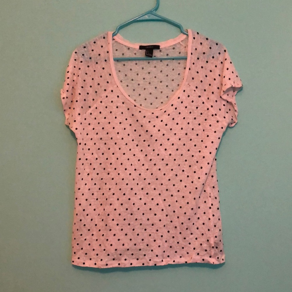 Forever 21 Large White t-shirt w/ black polka dots